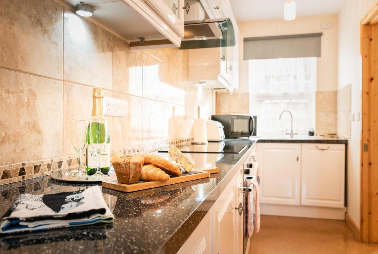 St Sidwells Townhouses' Exeter Bagian luar foto